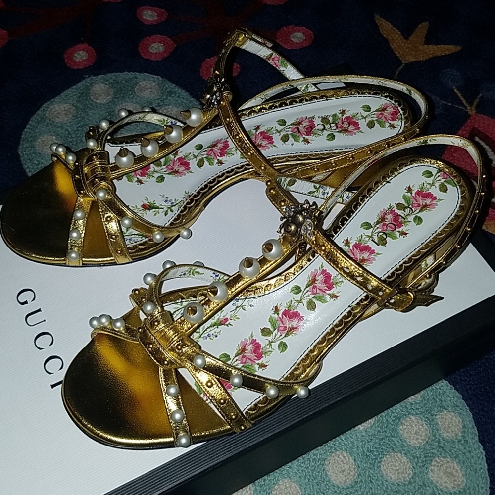 Gucci sandal